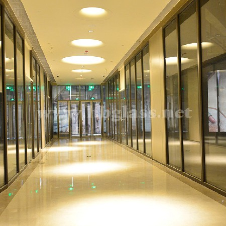 Fireproof glass non-bearing partition